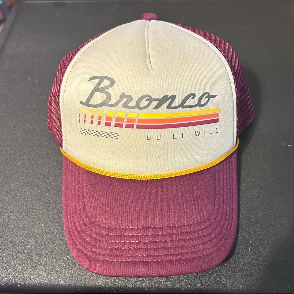 Bronco Built Wild Retro Foam Mesh Trucker Hat Snap Back Never Worn Burgundy Rope